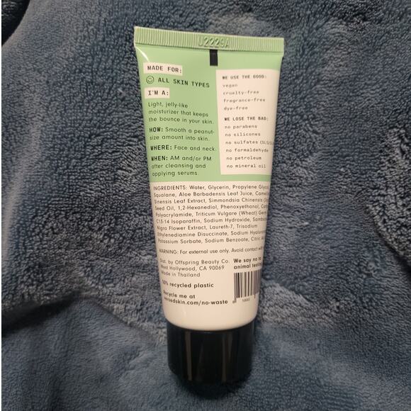 Versed Dew Point Moisturizing Gel-Cream - 60 ml - Picture 2 of 3